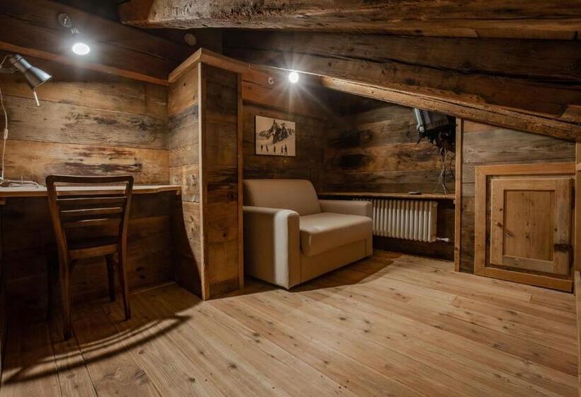 수피리어 룸, Chalet Hotel Svizzero