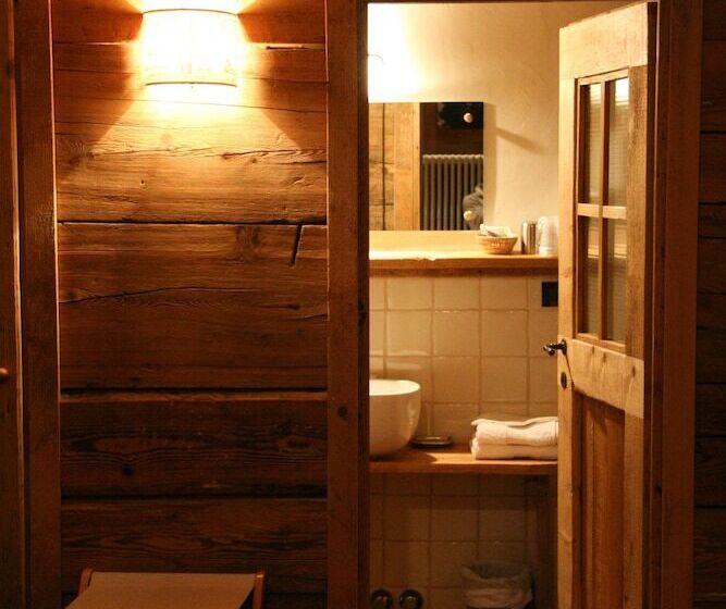 수피리어 트리플 룸, Chalet Hotel Svizzero