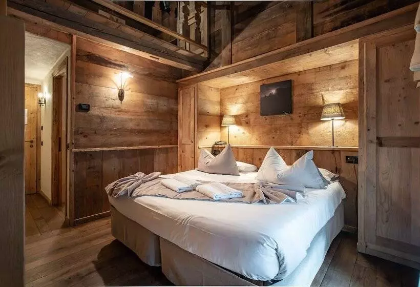 スーペリアトリプルルーム, Chalet Hotel Svizzero