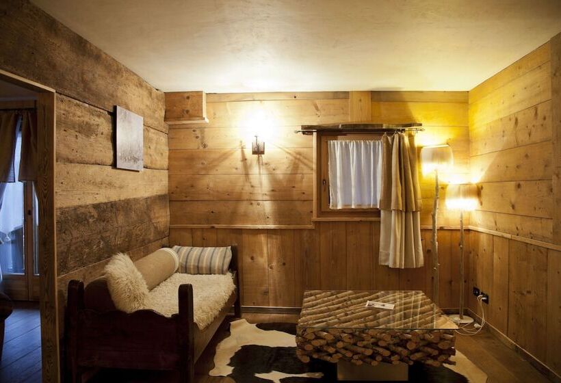 Полулюкс, Chalet Hotel Svizzero