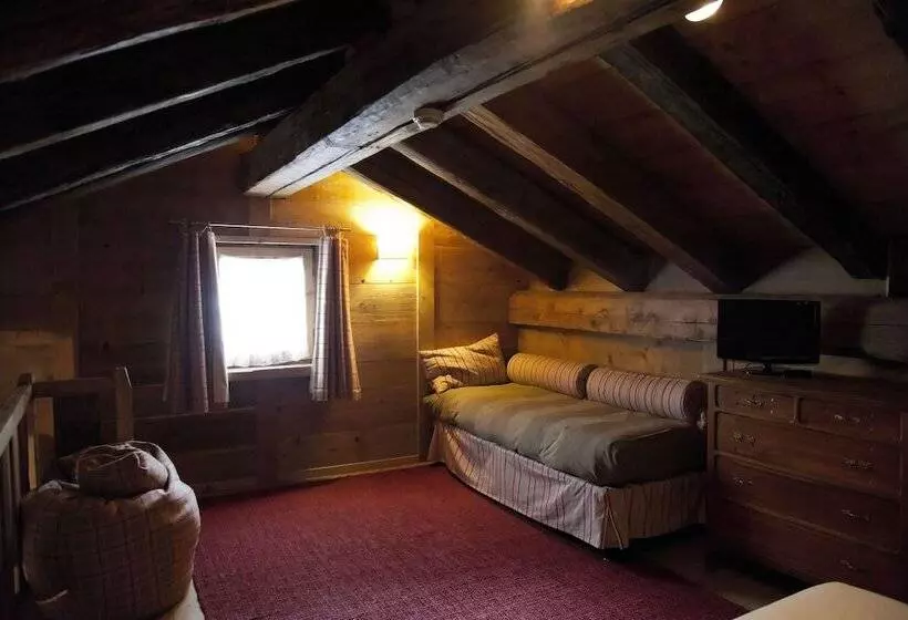 スーペリアファミリールーム, Chalet Hotel Svizzero