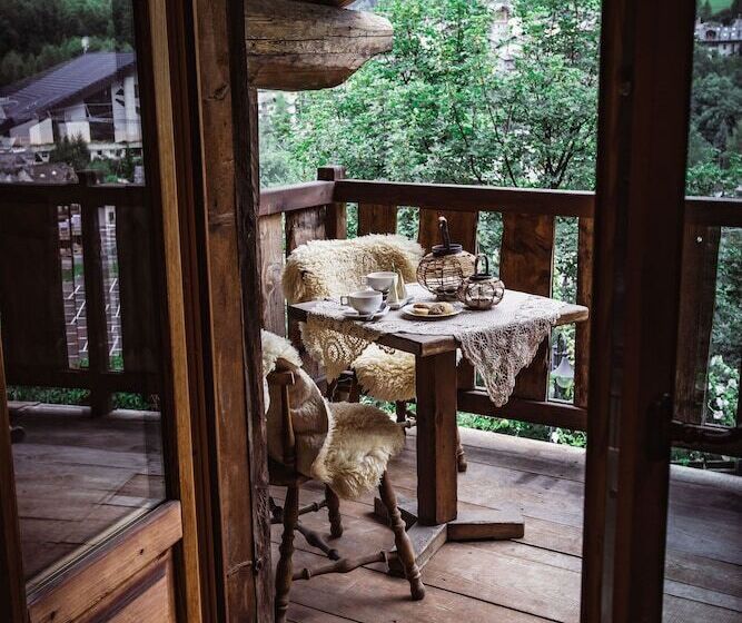 Полулюкс, Chalet Hotel Svizzero