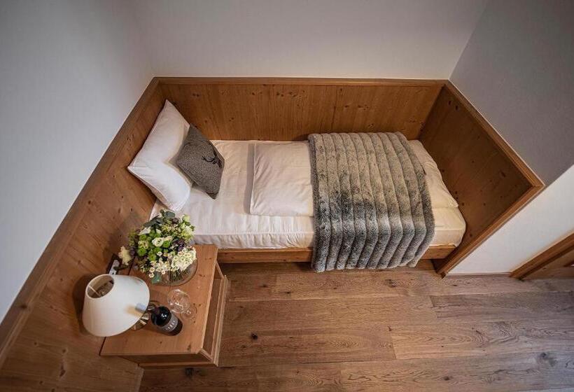 חדר קומפורט יחיד, Cristallo