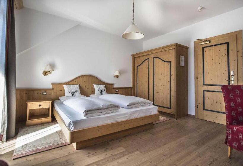 חדר סטנדרט נוף להרים, Cristallo