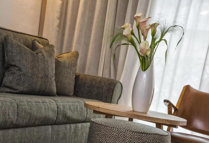 חדר סופריור עם נוף להרים, Il Tyrol