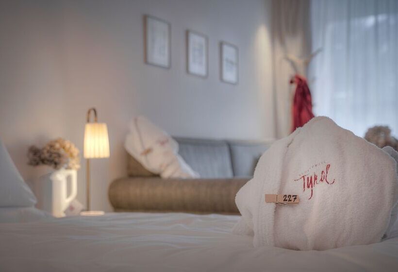 חדר סופריור עם נוף להרים, Il Tyrol