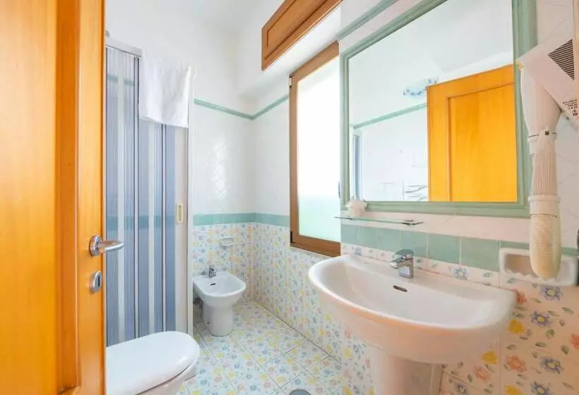 اتاق لوکس با بالکن, La Casa Delle Stelle