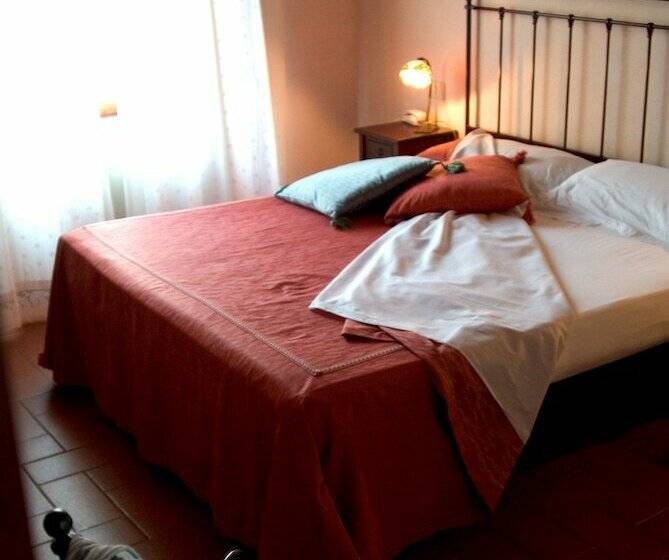 דירת חדר סופריור, La Fonte Del Cieco