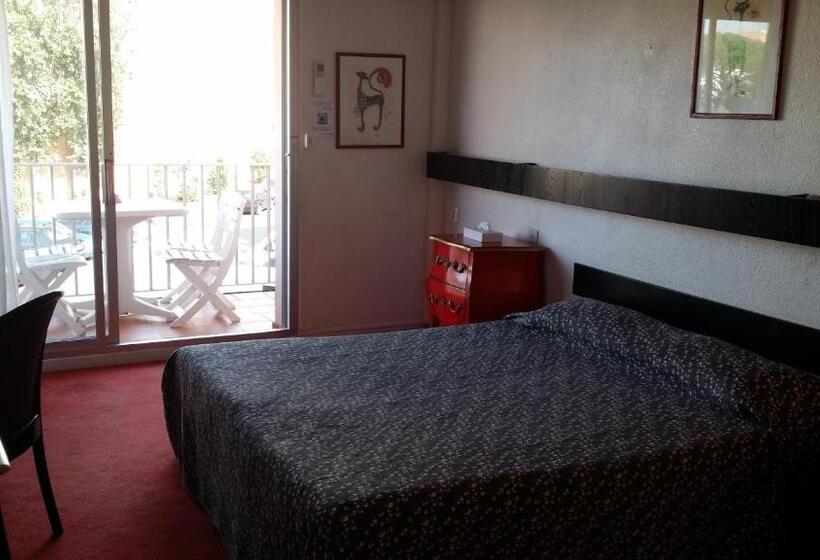 Семейный Номер Вид на Бассейн, La Voile D' Or