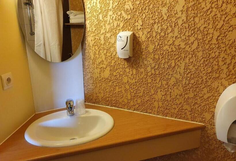 Номер Стандарт Трехместный, Libre Hôtel