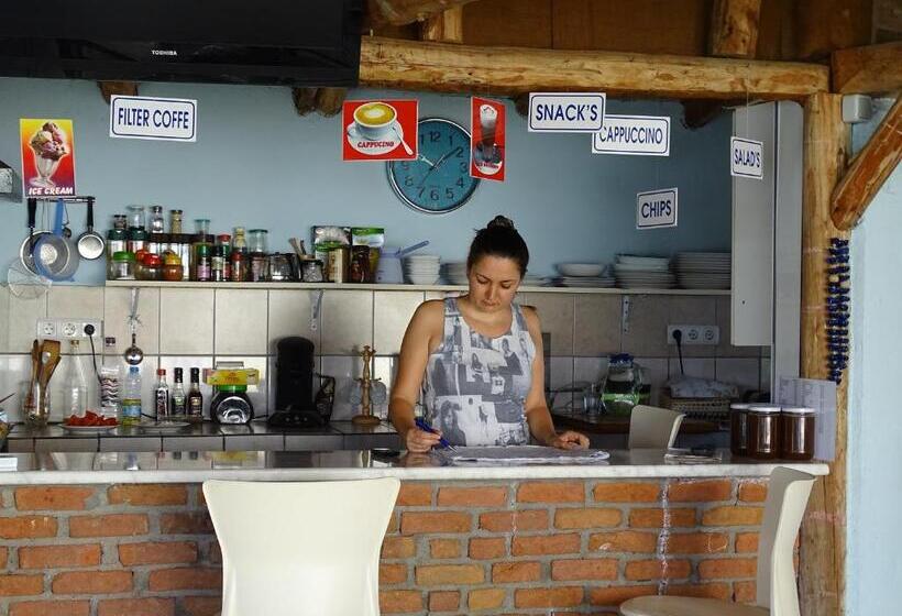 침실 1개 아파트, Mavikosk