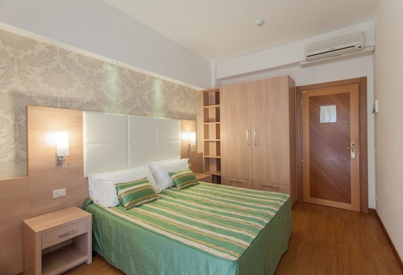 Номер Стандарт, Michelangelo Cesenatico