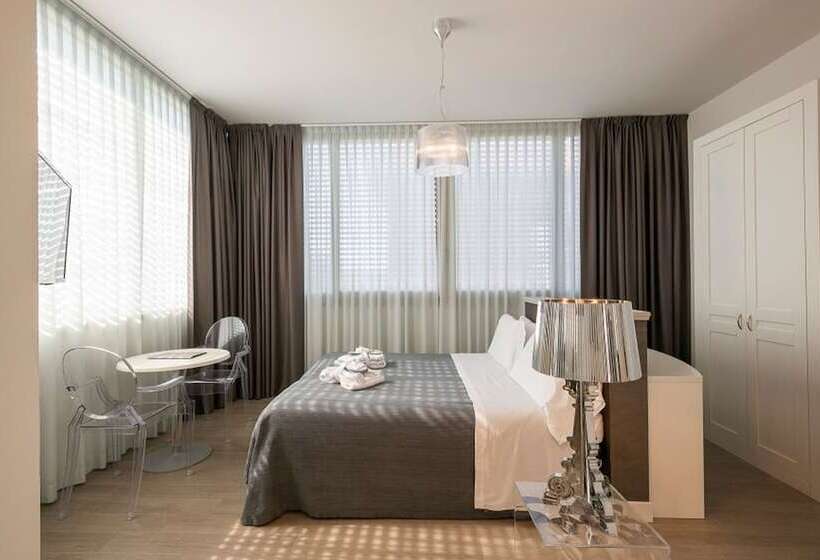 סוויטת ג'וניור, Perla Verde