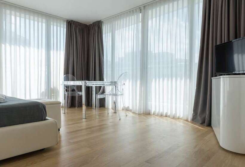 סוויטה אקזקיוטיב, Perla Verde