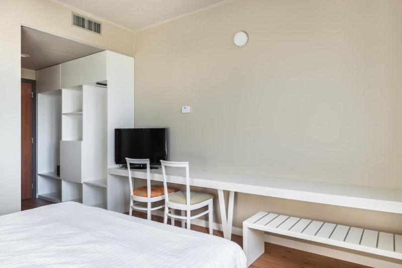 חדר סופריור, Point