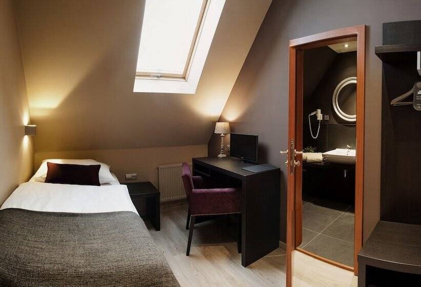 스탠다드 싱글 룸, Rango