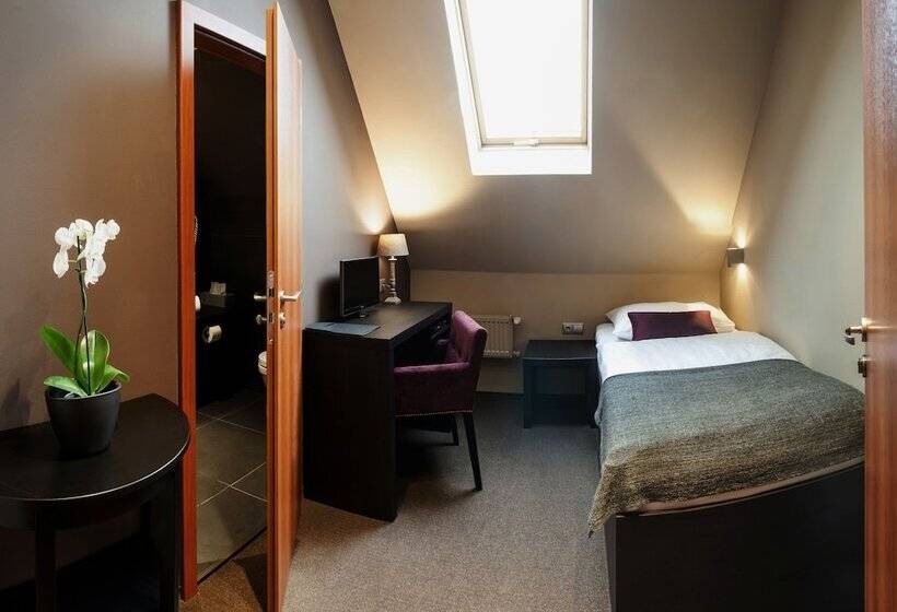 스탠다드 싱글 룸, Rango