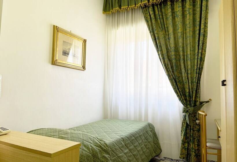 Номер Стандарт Индивидуальный, Reginella