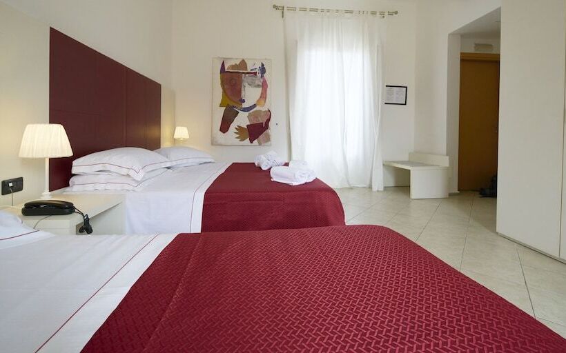 غرفة قياسية ثلاثية, Santuzza Art Hotel Catania