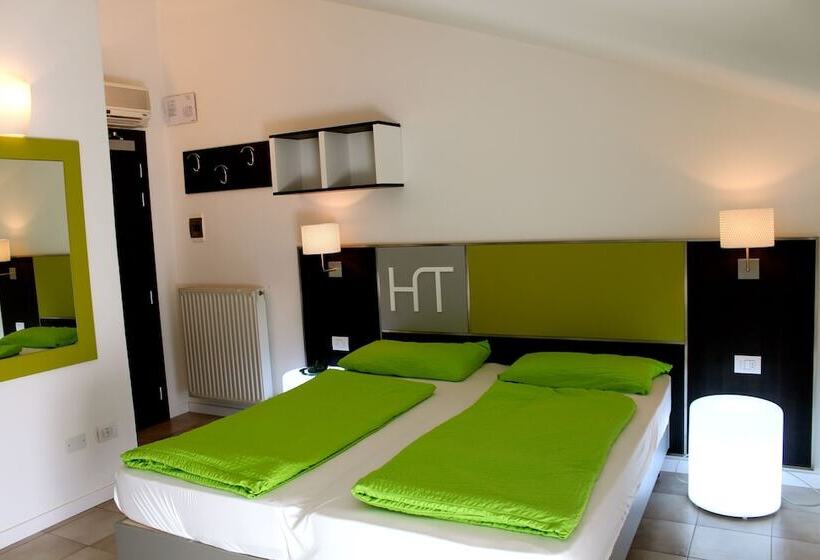 اتاق استاندارد سه نفره, Toresela Bike Am Gardasee