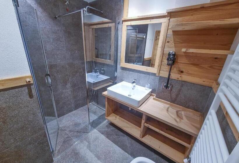 غرفة قياسية ثلاثية, Park Hotel Sport