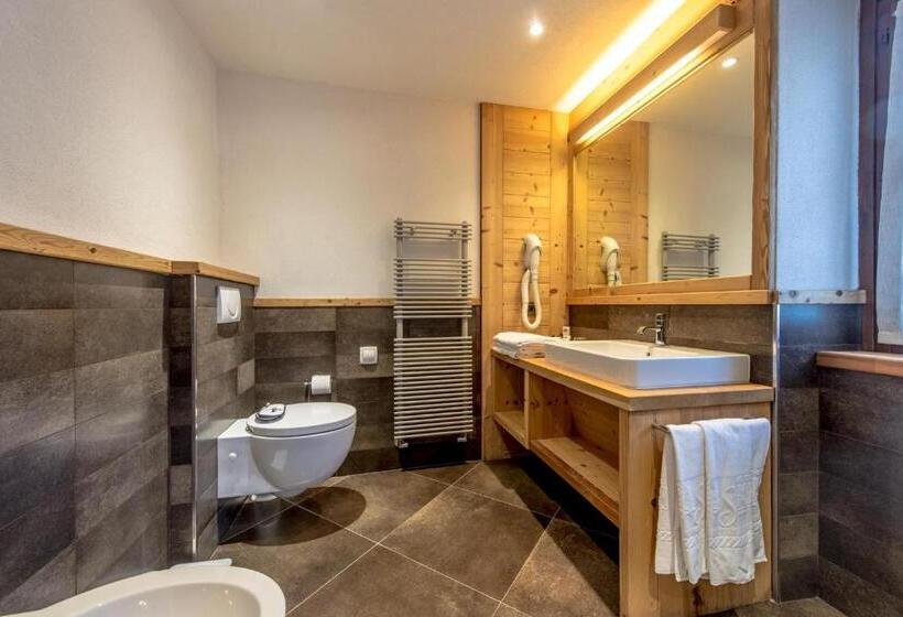 غرفة سوبيريور ثلاثية, Park Hotel Sport