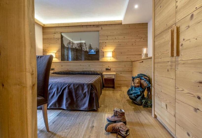 غرفة سوبيريور ثلاثية, Park Hotel Sport