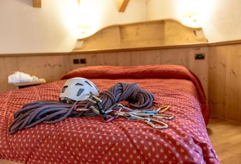 غرفة سوبيريور ثلاثية, Park Hotel Sport