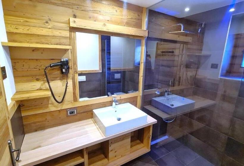 غرفة ديلوكس عائلية, Park Hotel Sport