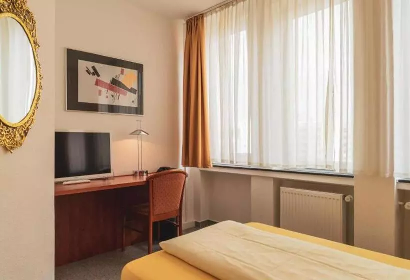 スタンダードシングルルーム, Parkhotel Friedrichstrasse