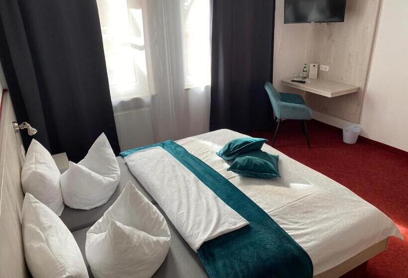 스탠다드 룸, Wilder Mann