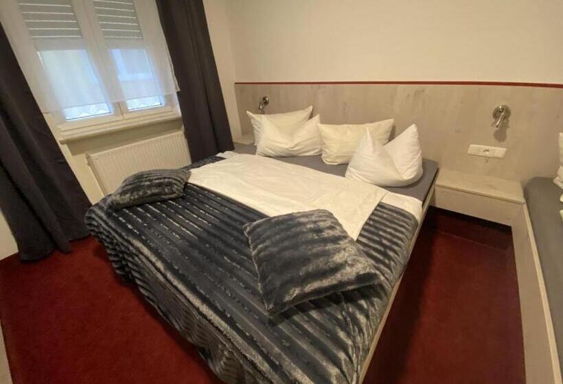 스탠다드 룸, Wilder Mann