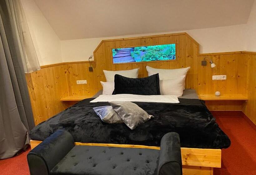 스탠다드 룸, Wilder Mann