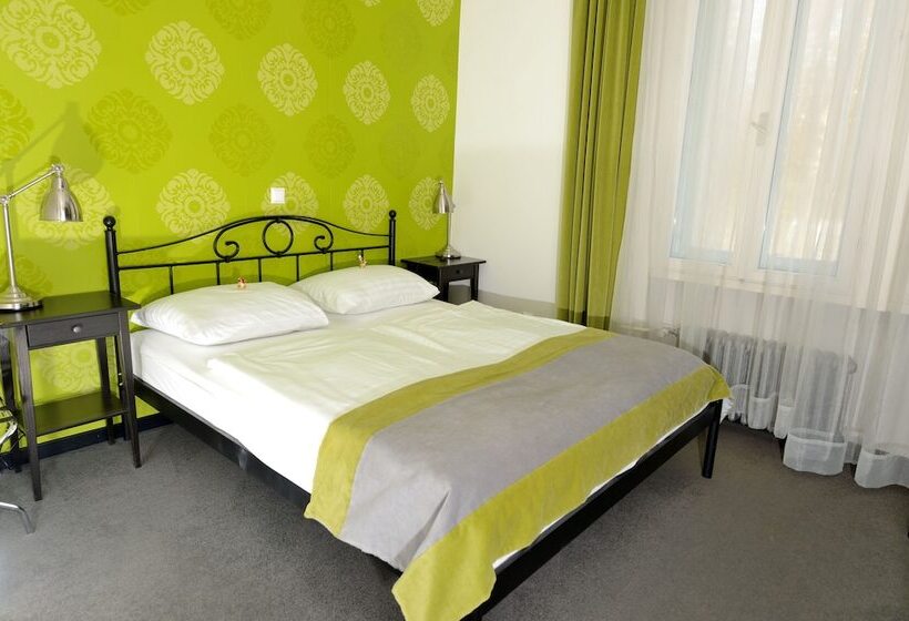 اتاق استاندارد با چشم‌انداز پارک, Penzion Vila Prešeren