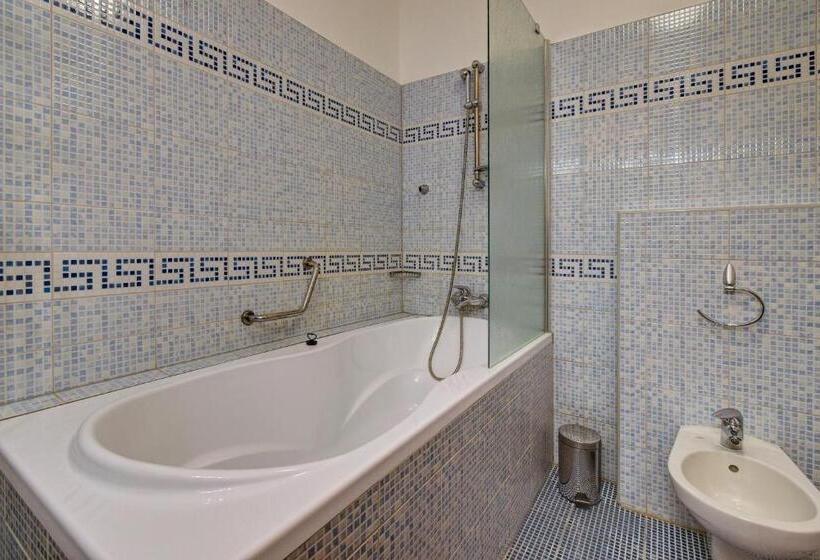 شقة عائلية, Wellness Hotel La Passionaria