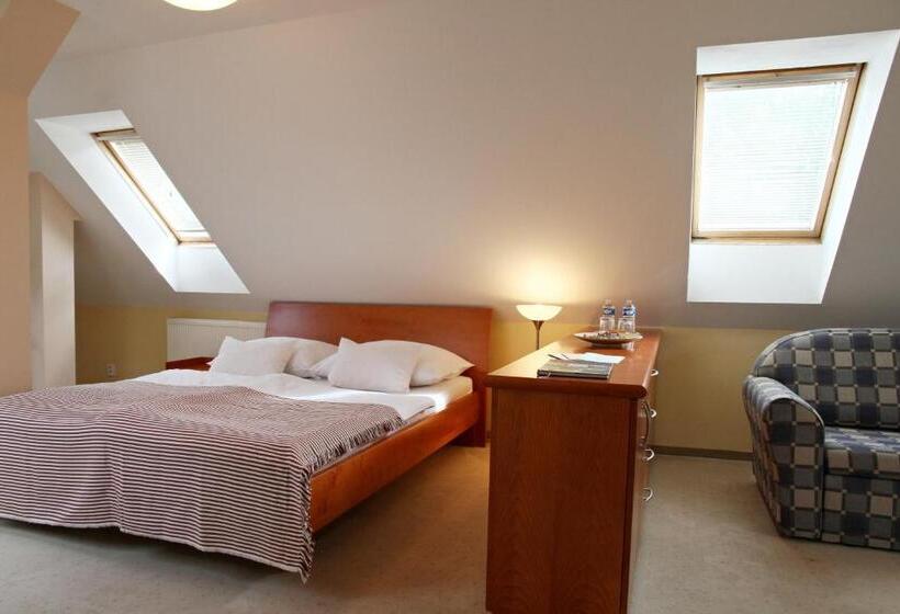 إستوديو قياسى, Wellness Hotel La Passionaria