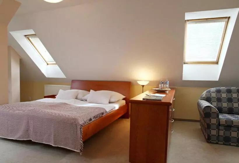 スタンダードスタジオ, Wellness Hotel La Passionaria