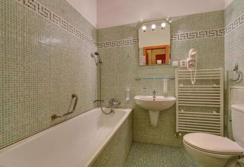 スタンダードスタジオ, Wellness Hotel La Passionaria