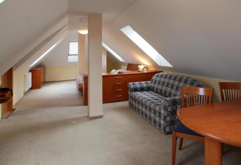 إستوديو قياسى, Wellness Hotel La Passionaria