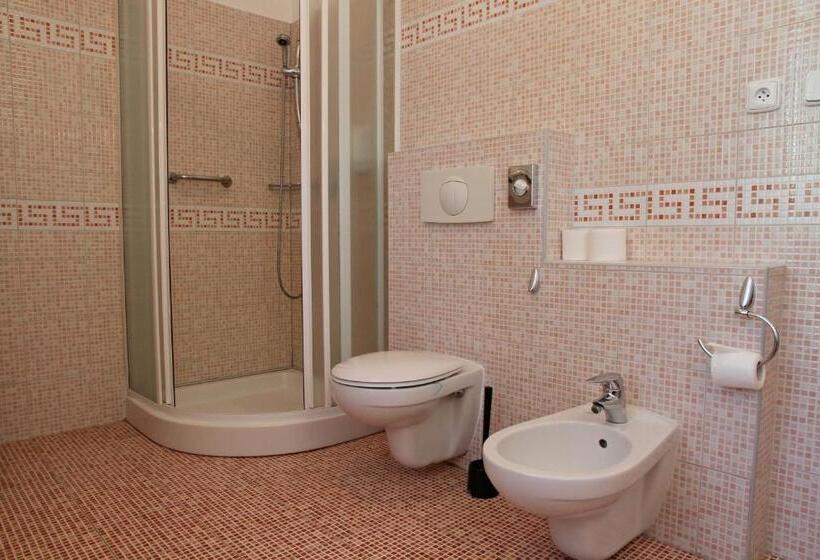 شقة غرفة واحدة, Wellness Hotel La Passionaria