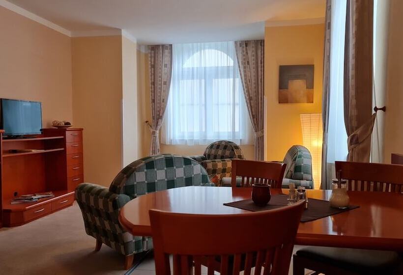 شقة غرفة واحدة, Wellness Hotel La Passionaria