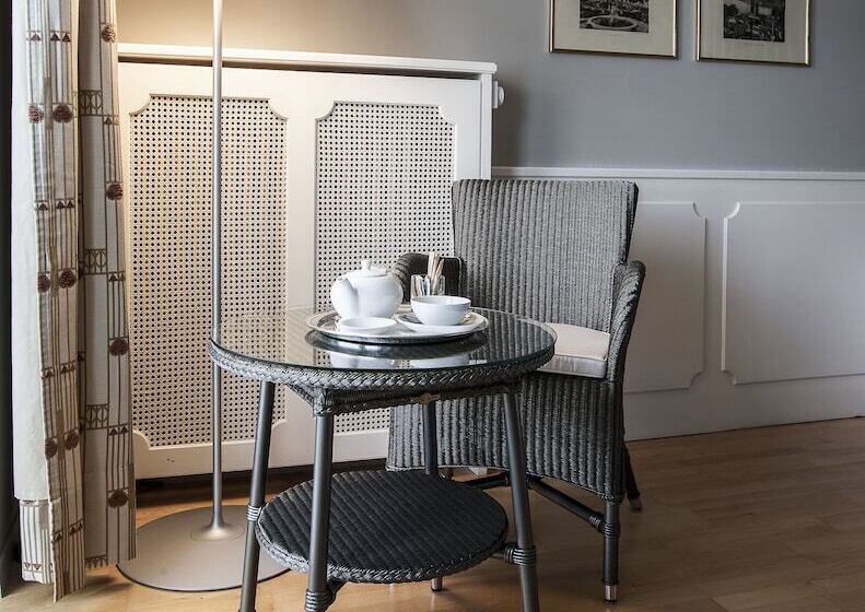 Номер Economy, Romantik Hotel Schweizerhof & Spa