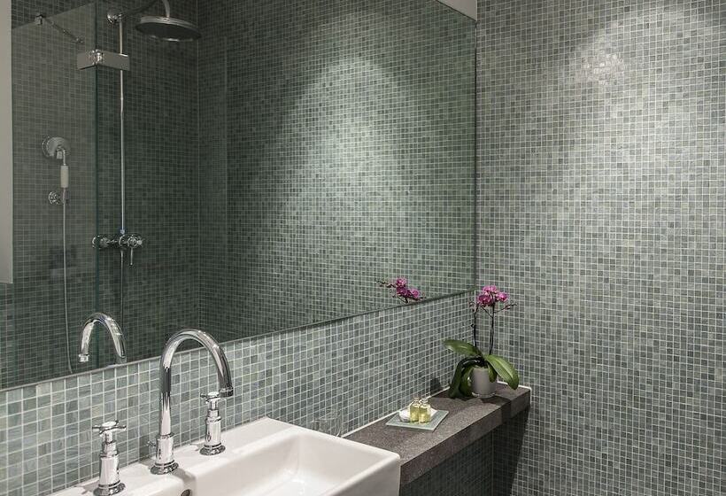 Номер Стандарт, Romantik Hotel Schweizerhof & Spa