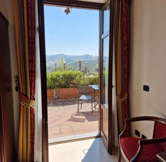 Полулюкс, Villa Lauri