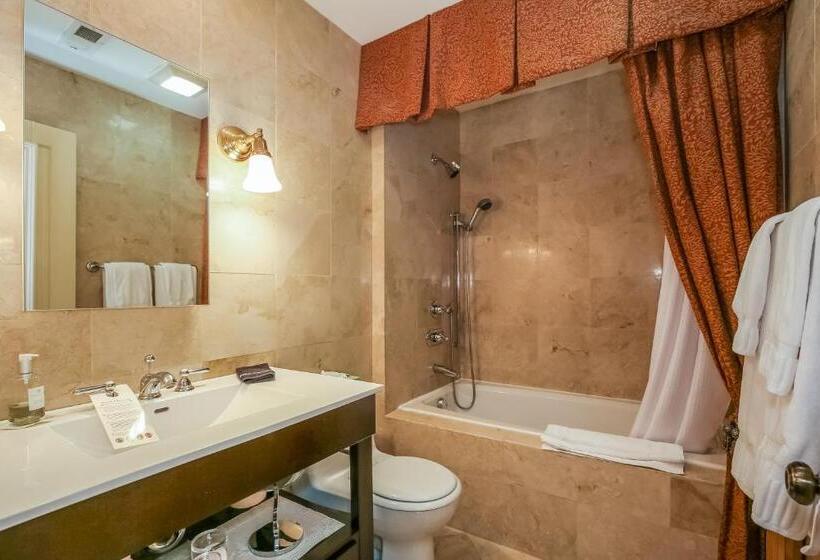 اتاق استاندارد با وان آب گرم, Harvey House Bed & Breakfast