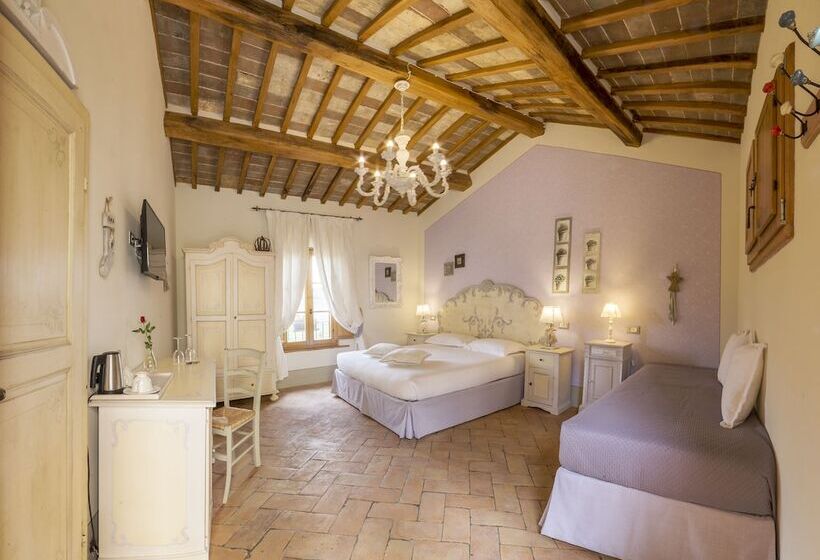 اتاق استاندارد سه نفره, Agriturismo Il Segreto Di Pietrafitta