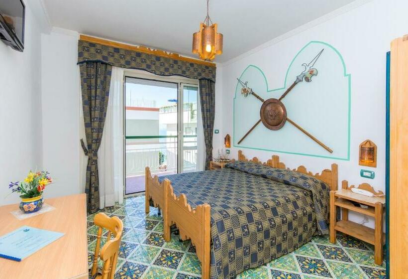 اتاق استاندارد با بالکن, Riviera B&b Rooms