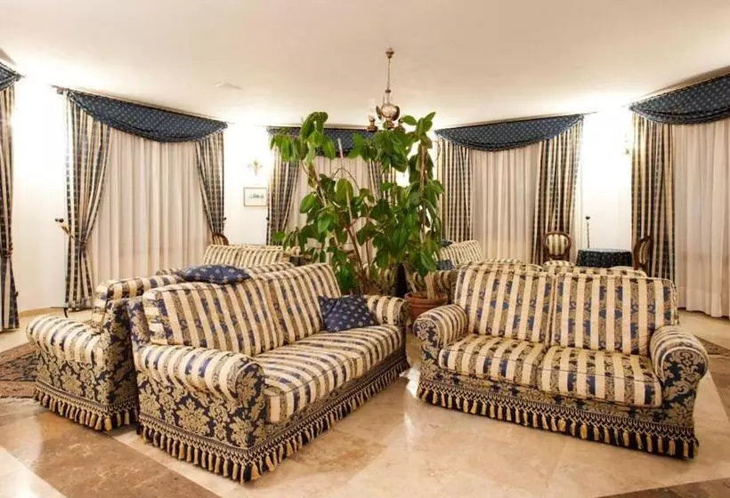 スイート, Albergo La Lanterna