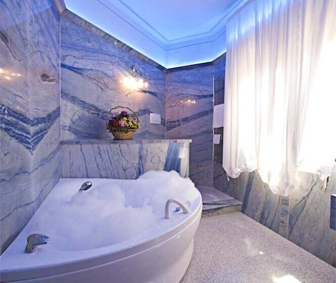 סוויטה, Albergo La Lanterna