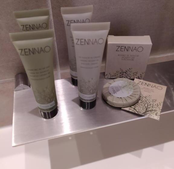 Номер Стандарт, Auberge Du Roua